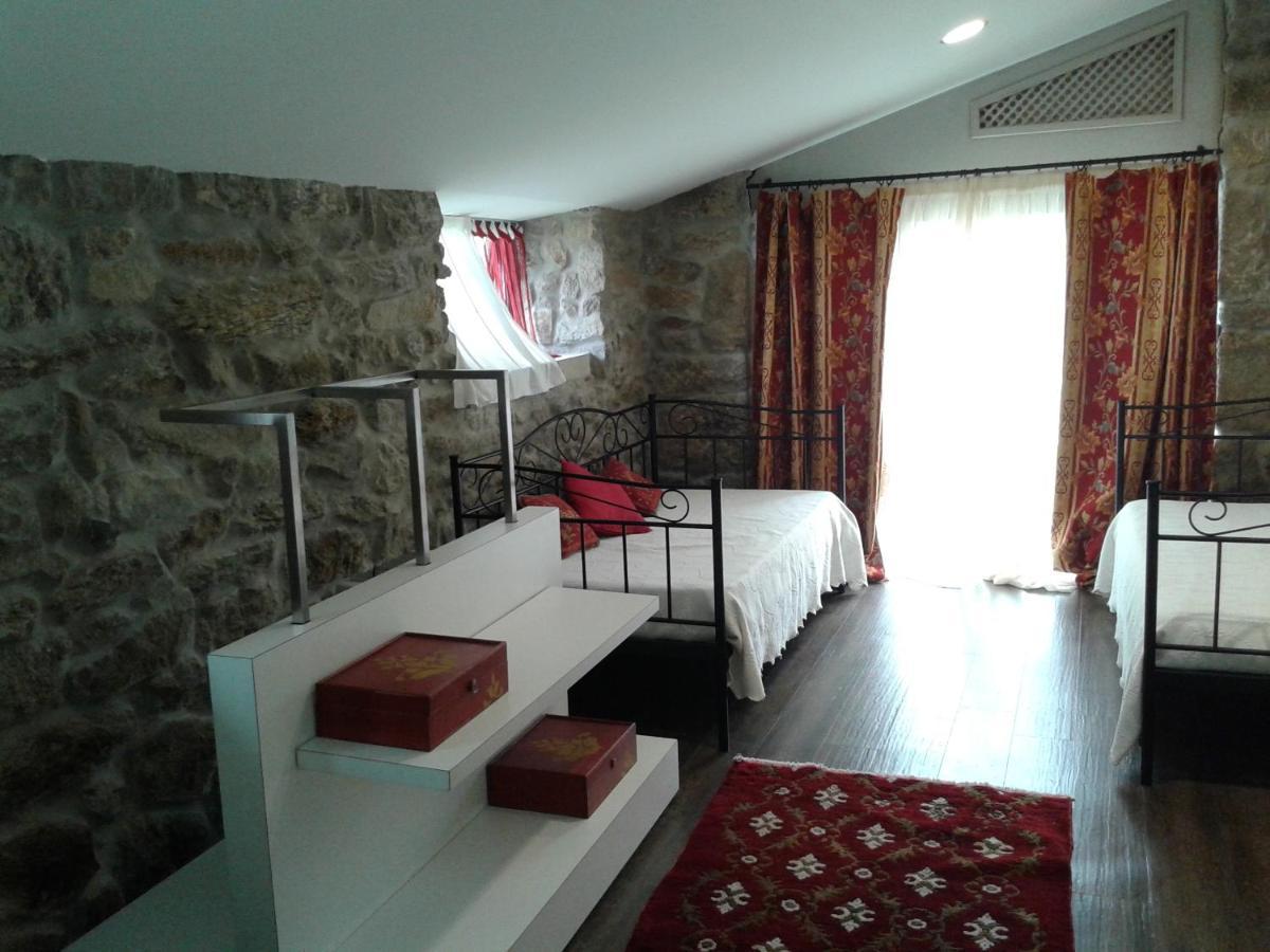 A Casa De Mateu Apartment Понтеведра Екстериор снимка