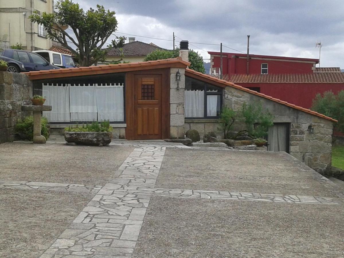 A Casa De Mateu Apartment Понтеведра Екстериор снимка